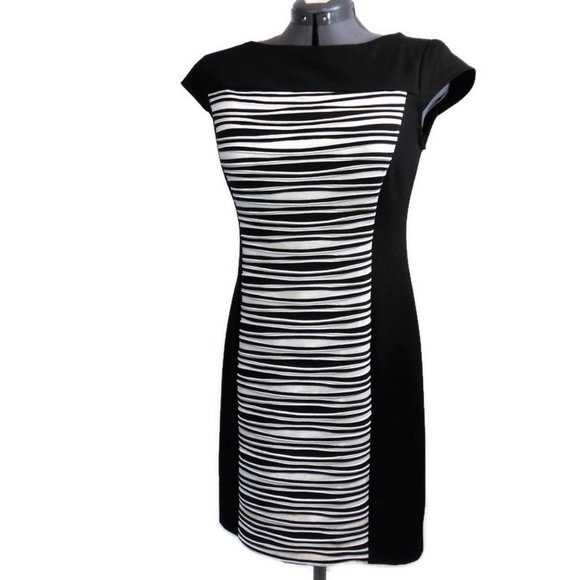 Gabby Skye Dresses & Skirts - Gabby Skye Black & White Dress - 10